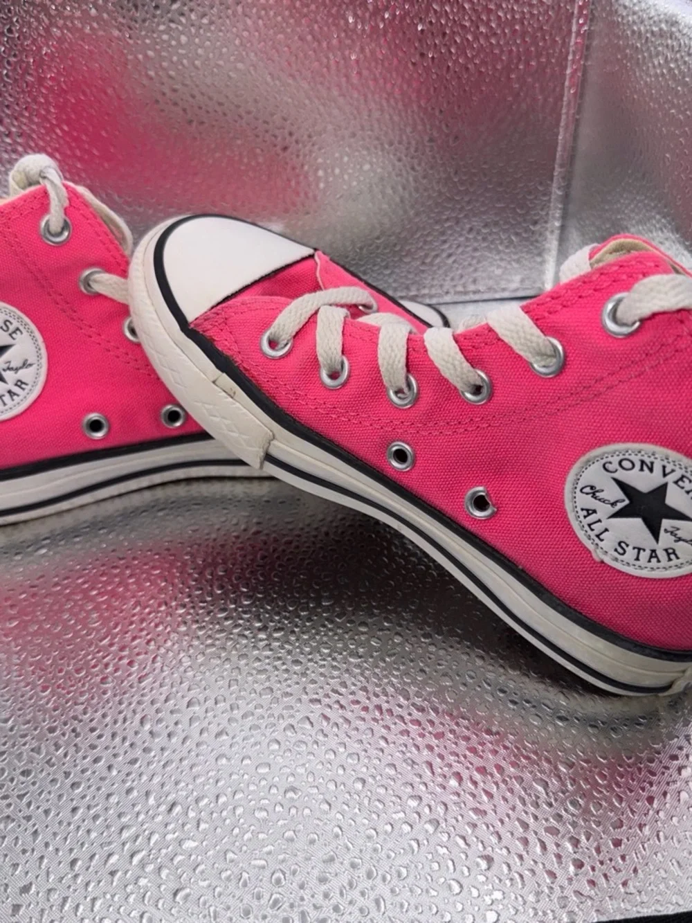 Converse Chunk Taylor All star Kids Hot Pink High-Top Sneakers Sz 12